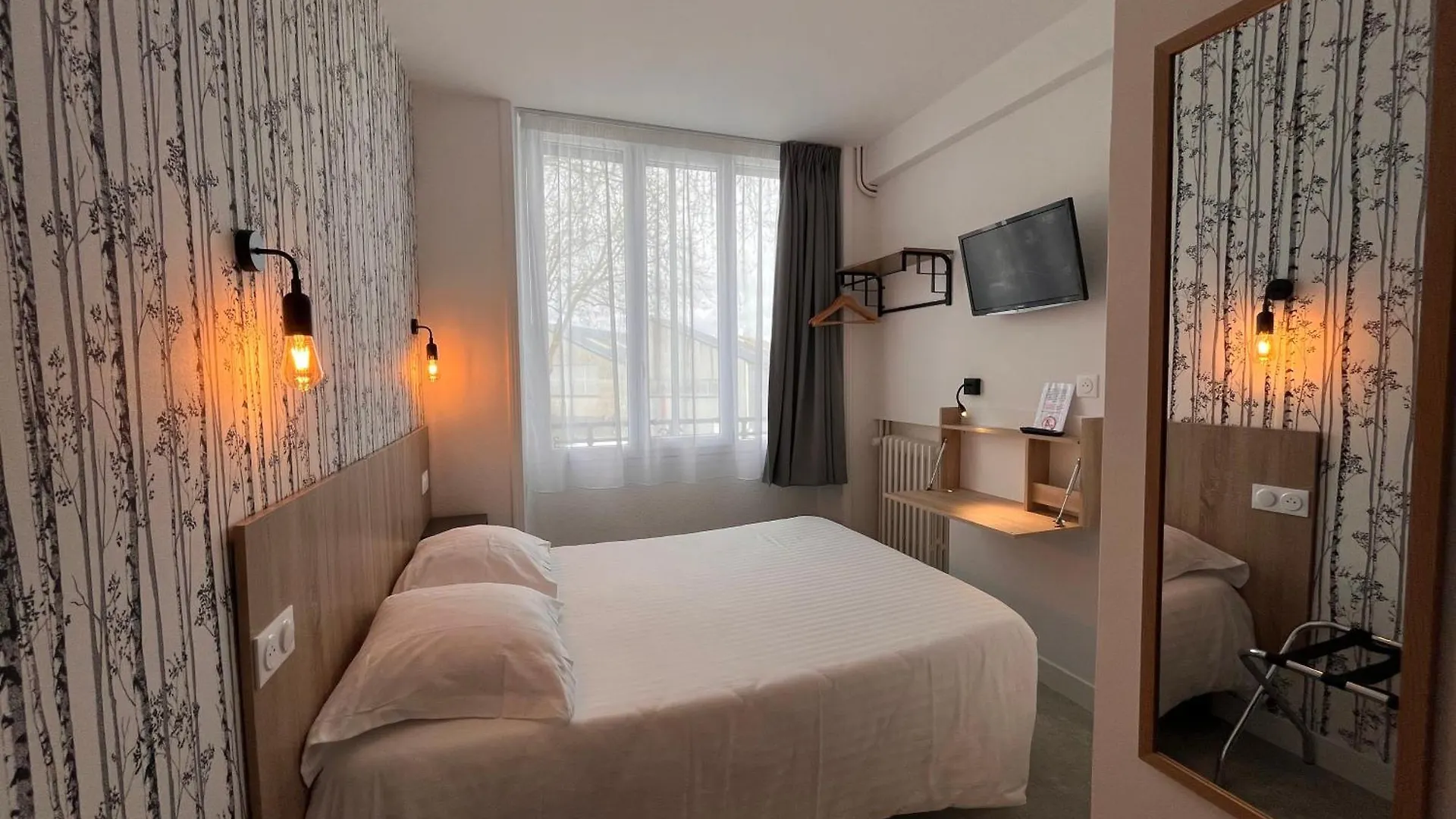 ** Hotel Hôtel Le Keroman Lorient Frankrijk